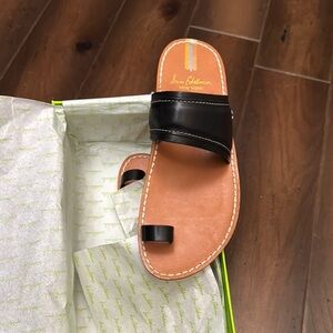 Sam Edelman Black toe ring flat sandals